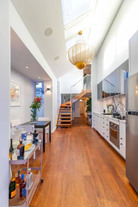 Apartment Luxury Apt *